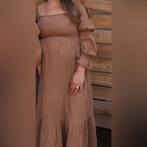 Quince dress camel
Brown